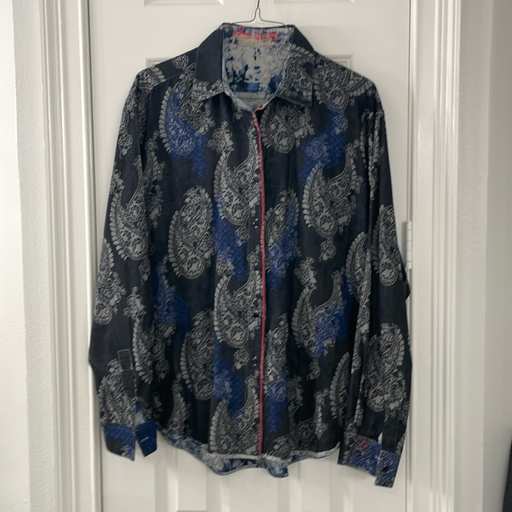 Robert Graham limited dress shirt. Black Swarovski crystal buttons.